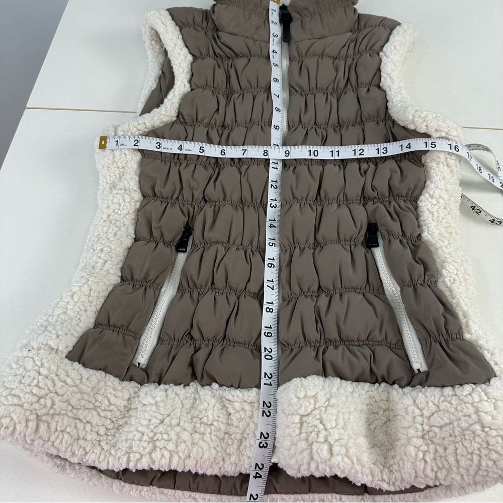 Calvin Klein Performance Size XL Taupe Puffy Vest With Cream Faux Shearling - Picture 15 of 16